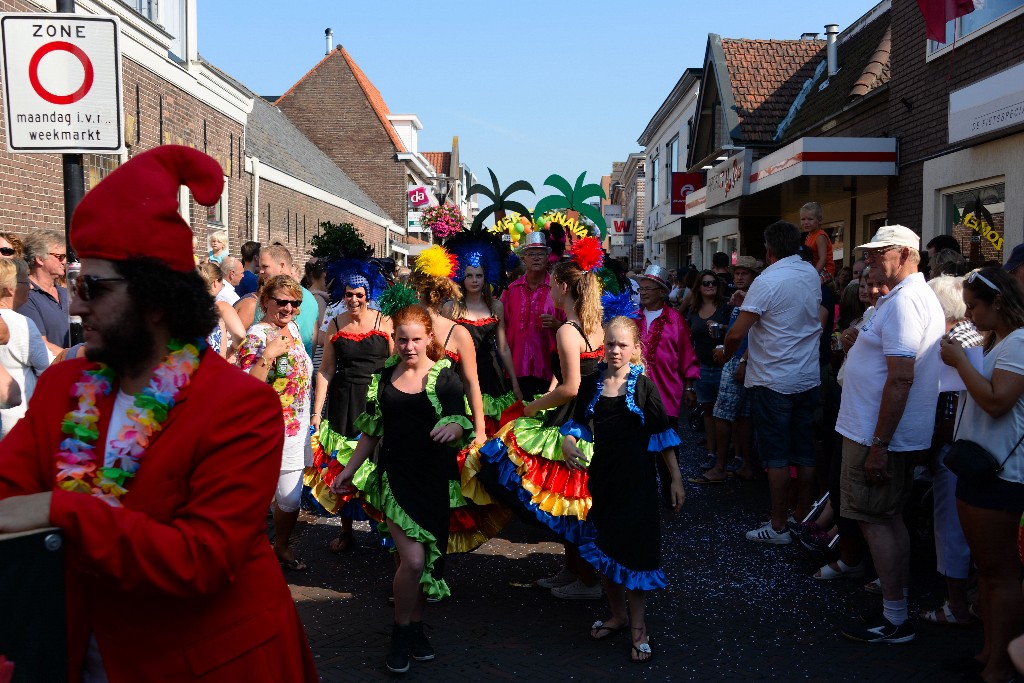 ../Images/Zomercarnaval Noordwijkerhout 176.jpg